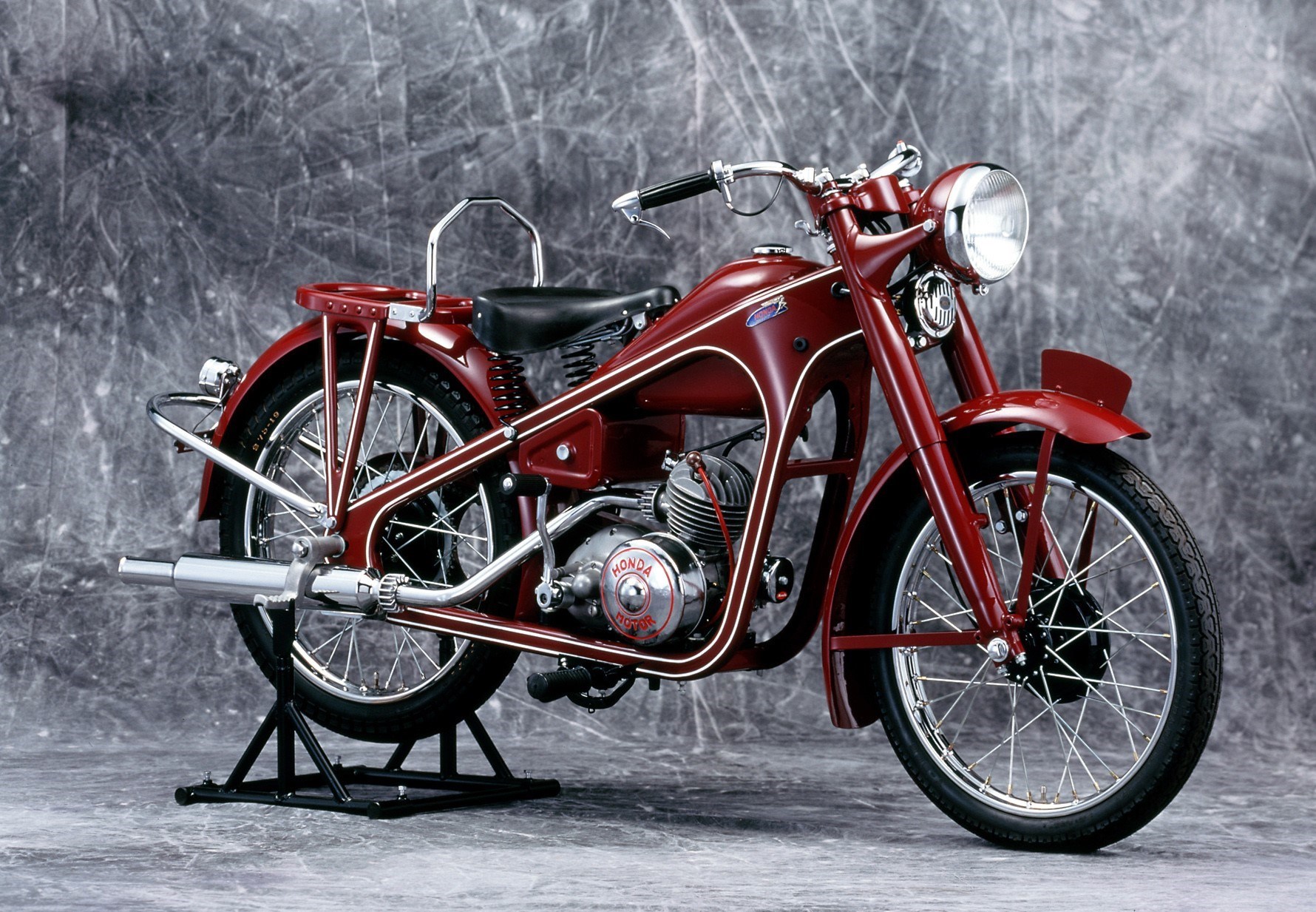 Honda 500 milyonuncu motosikletini üretti